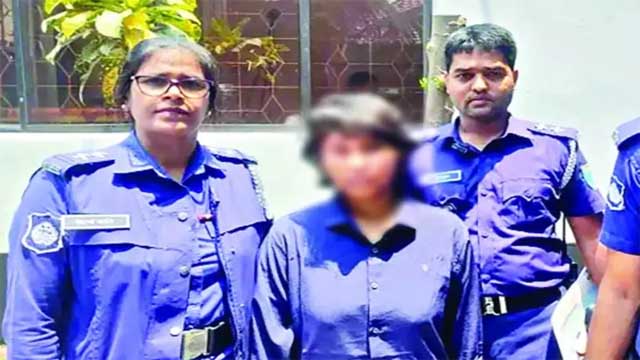 বাবার হত্যায় নতুন মোড় অভিযোগ মেয়ের দিকেই