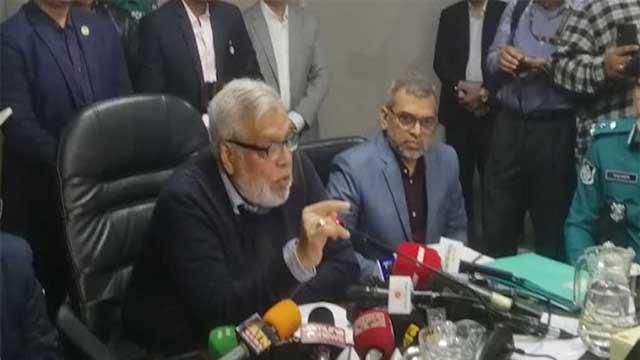 গত বছর সড়কে নিহত ৭ হাজারের বেশি, দায় নিলেন উপদেষ্টা