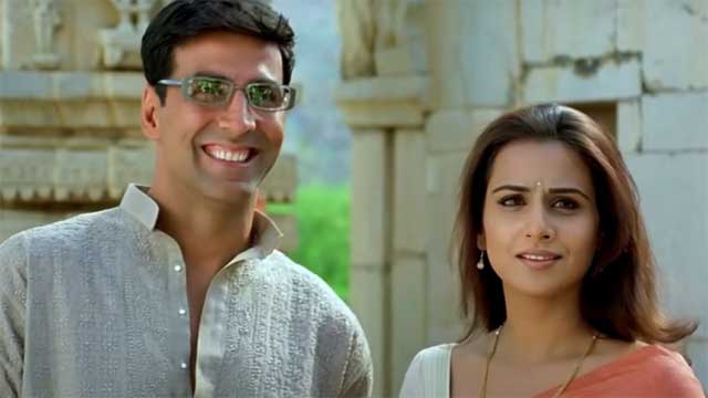 বিদ্যাকে নিয়ে রিমেকে অক্ষয়
