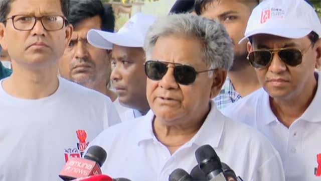 অন্তর্বর্তী সরকার শ্রমিকদের অধিকার নিশ্চিতে কাজ করছে