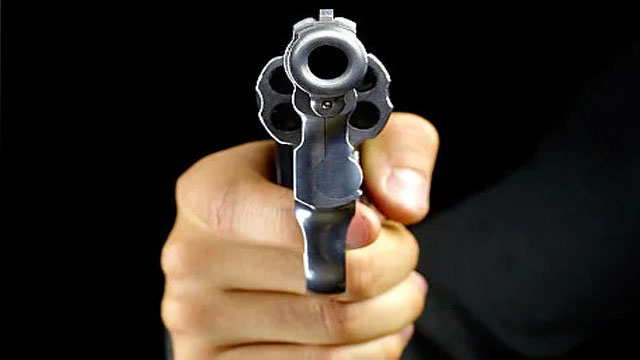 পল্লবীতে ব্যবয়াসীকে গুলি করে টাকা ছিনতাই