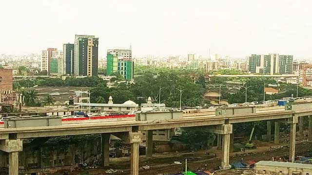 তেজগাঁওয়ে কারিগরি শিক্ষার্থীদের সড়ক অবরোধ, বিভিন্ন রাস্তায় তীব্র যানজট