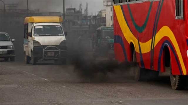 বায়ু দূষণে শহরের তালিকায় আজ ঢাকা ১৪তম