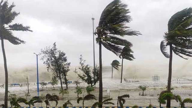 ১৪ জেলায় নদীবন্দরে ২ নম্বর সতর্কসংকেত